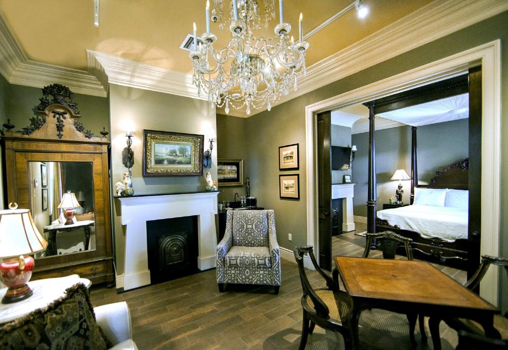 King Suite interior